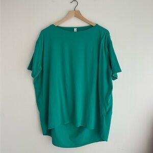 lululemon athletica Teal Short Sleeve Top